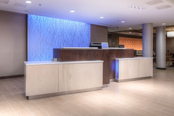 Fairfield Inn And Suites By Marriott Charlotte Airport,Mecklenburg County>>Charlotte,3 star