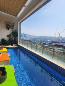 hound hotel busan station