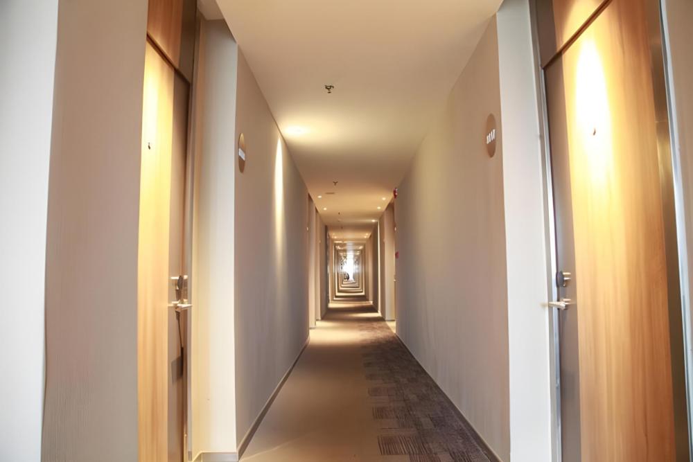 home inn neo shanghai minhang development zone beiqiao metro station