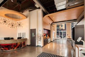 Aloft Long Island City - Manhattan View,Long Island>>Brooklyn,3 star