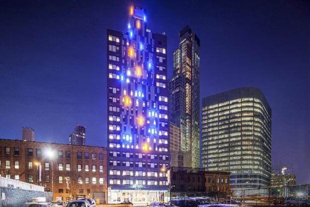 aloft long island city manhattan view