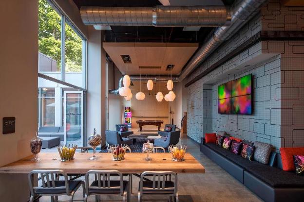 aloft long island city manhattan view