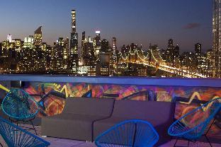aloft long island city manhattan view