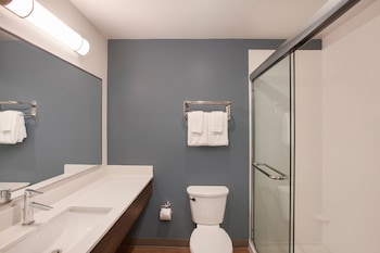 woodspring suites houston iah airport