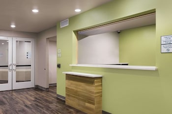 woodspring suites houston iah airport