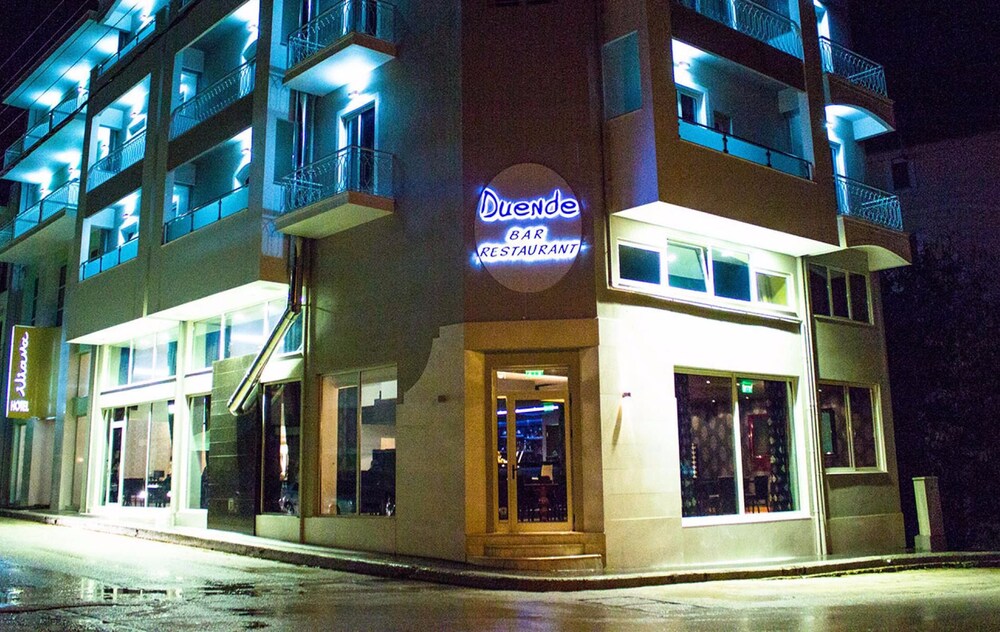 hotel iliana