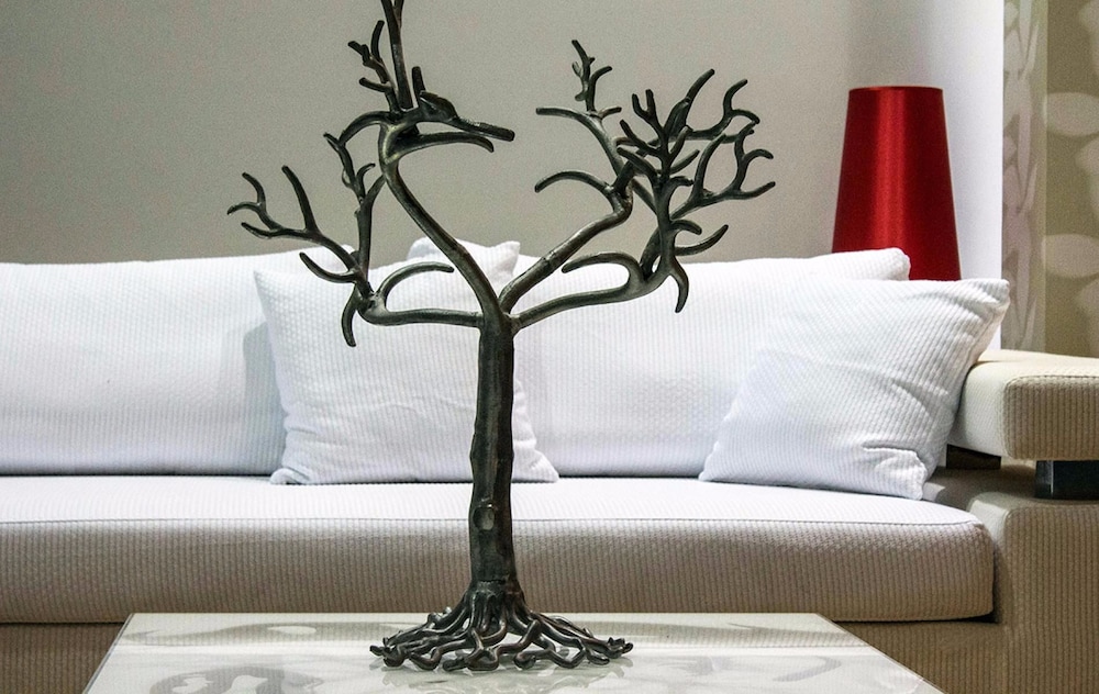 hotel iliana