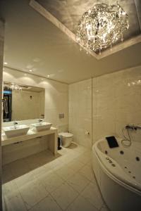 hotel iliana