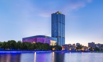 golden eagle summit hotel yancheng