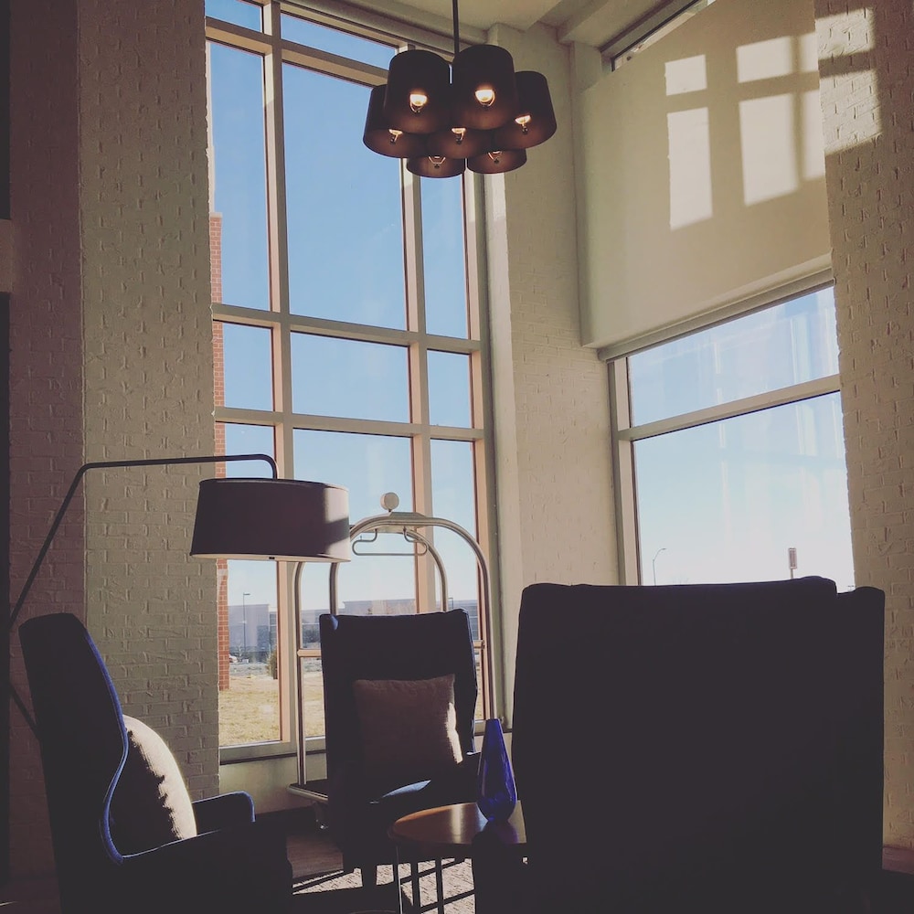 hyatt place west des moines jordan creek