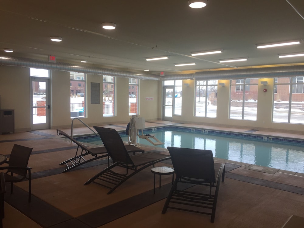 hyatt place west des moines jordan creek