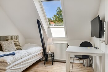 sweethome guesthouse