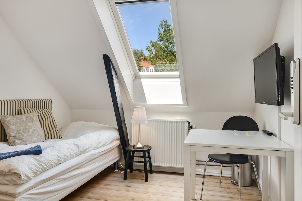 sweethome guesthouse