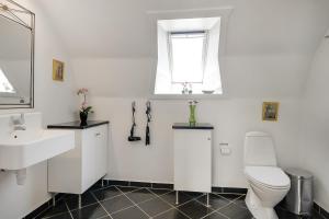 sweethome guesthouse