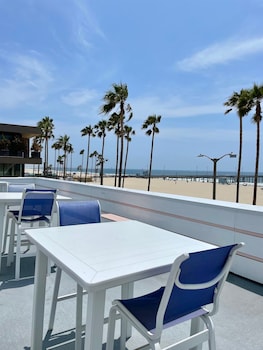 Venice On The Beach Hotel,Marina Del Rey>>Los Angeles,4 star