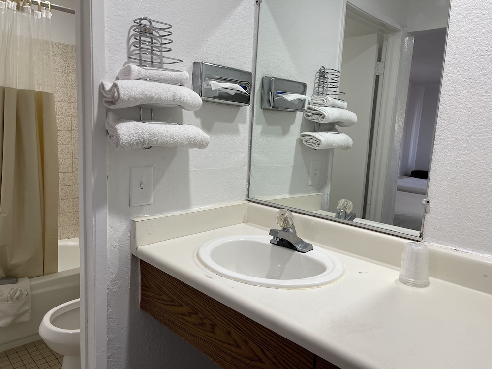 palms inn and suites