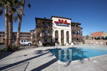 palms inn and suites