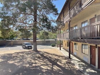 palms inn and suites