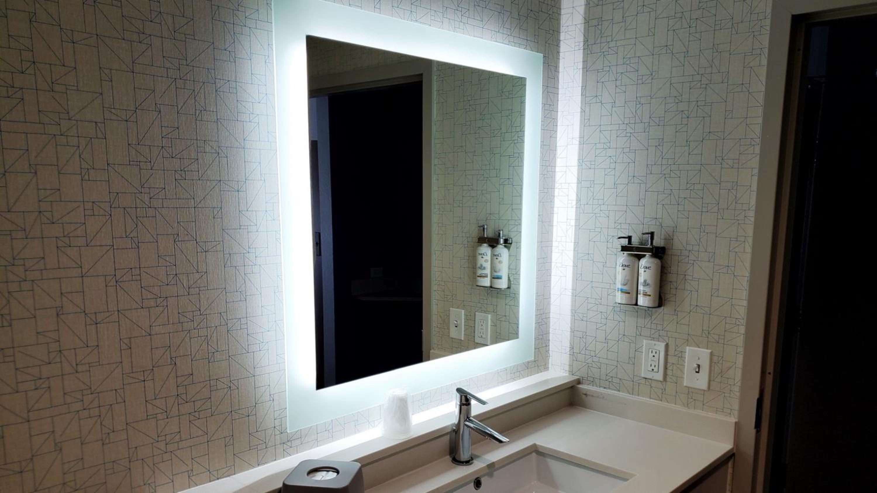 holiday inn express and suites moore by ihg