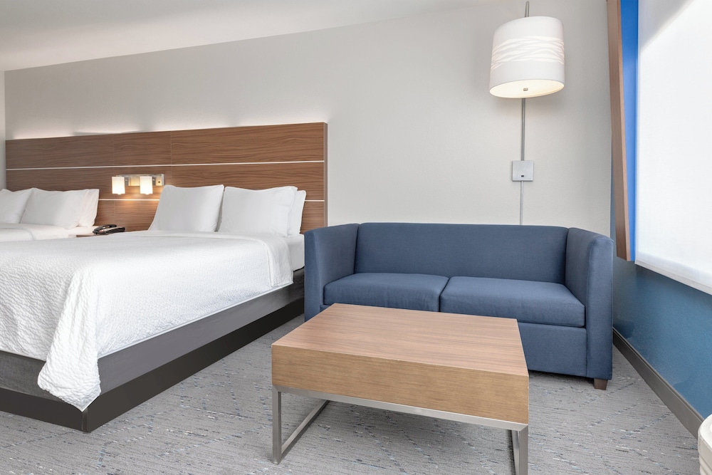 holiday inn express and suites moore by ihg