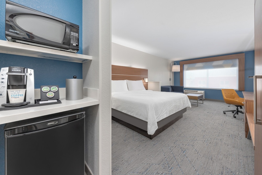 holiday inn express and suites moore by ihg