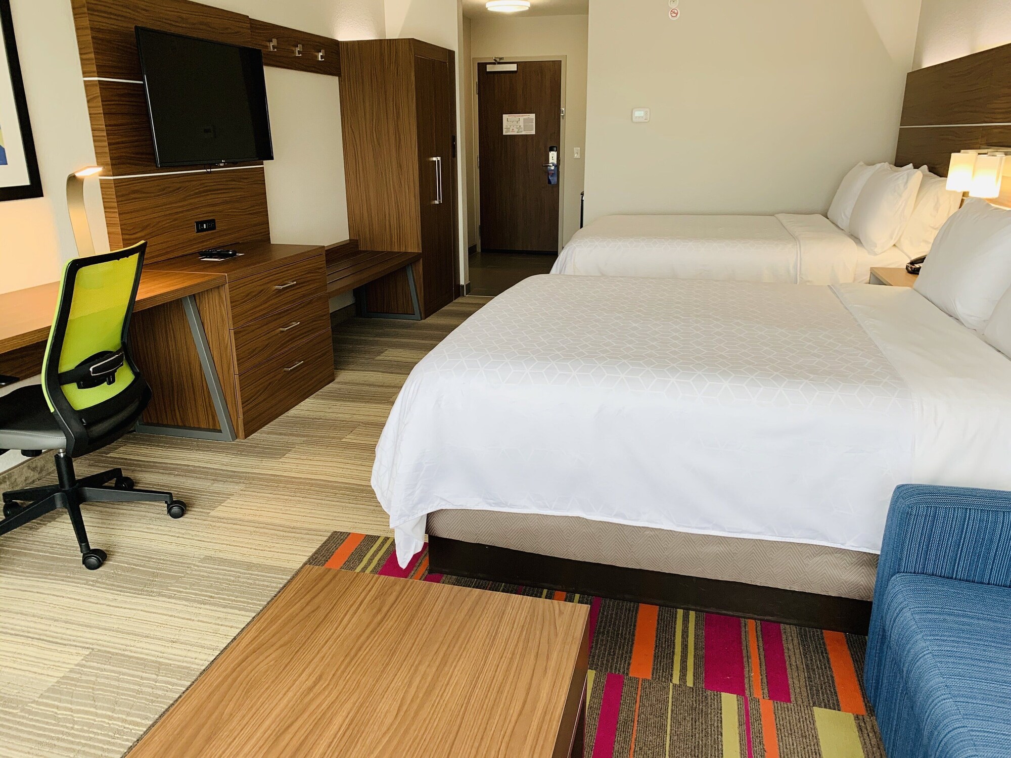 holiday inn express and suites moore by ihg