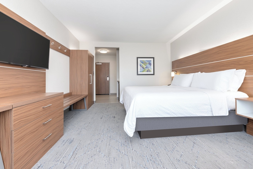 holiday inn express and suites moore by ihg