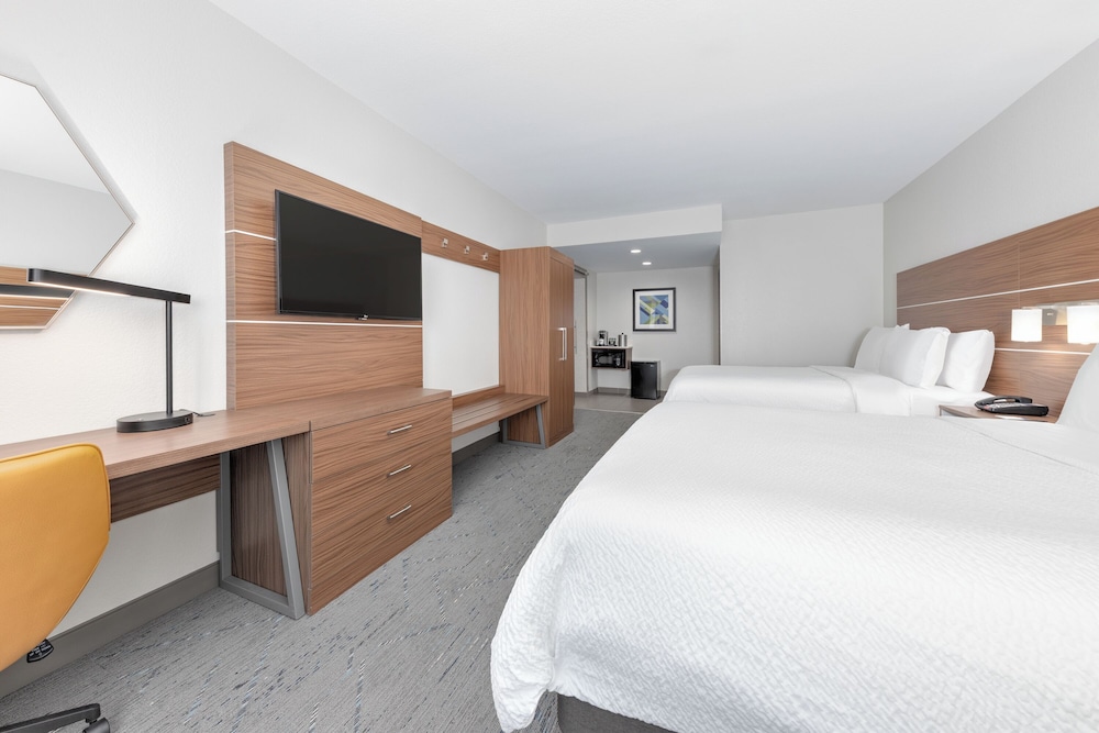 holiday inn express and suites moore by ihg