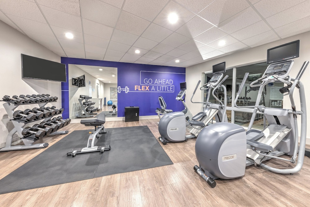 holiday inn express and suites moore by ihg
