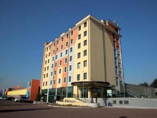 vercelli palace hotel