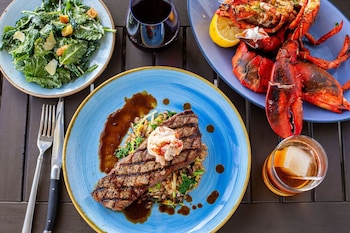 Kimpton Vero Beach Hotel & Spa By Ihg,Indian River County>>Florida,4 star