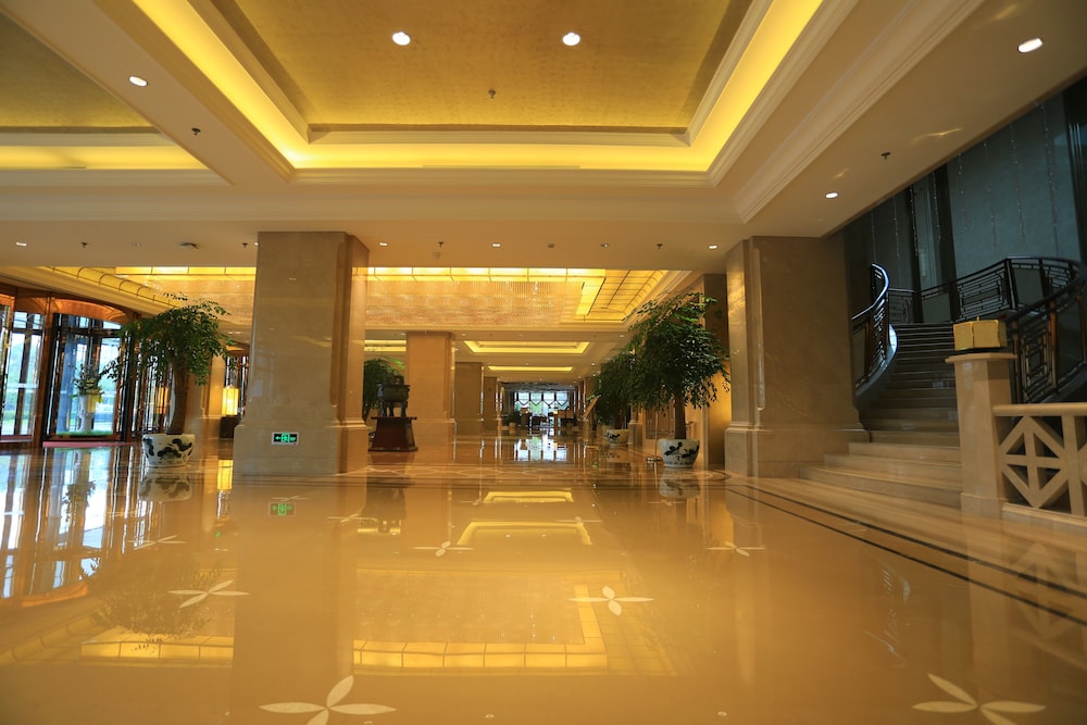 baoji jianguo hotel