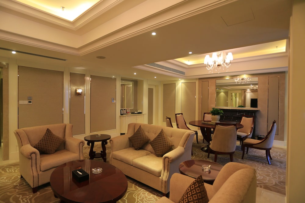 baoji jianguo hotel