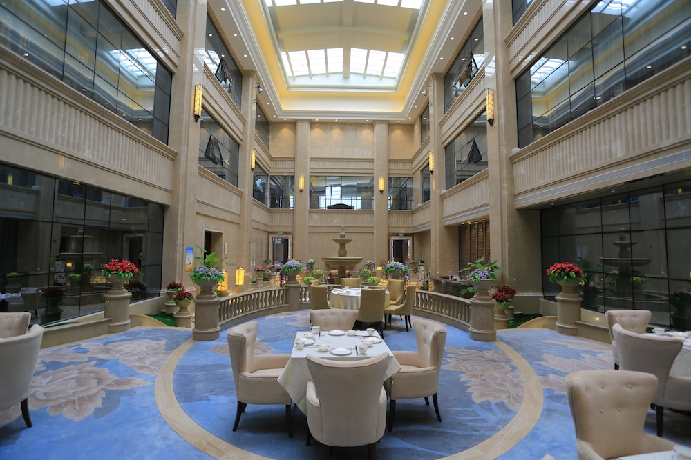 baoji jianguo hotel