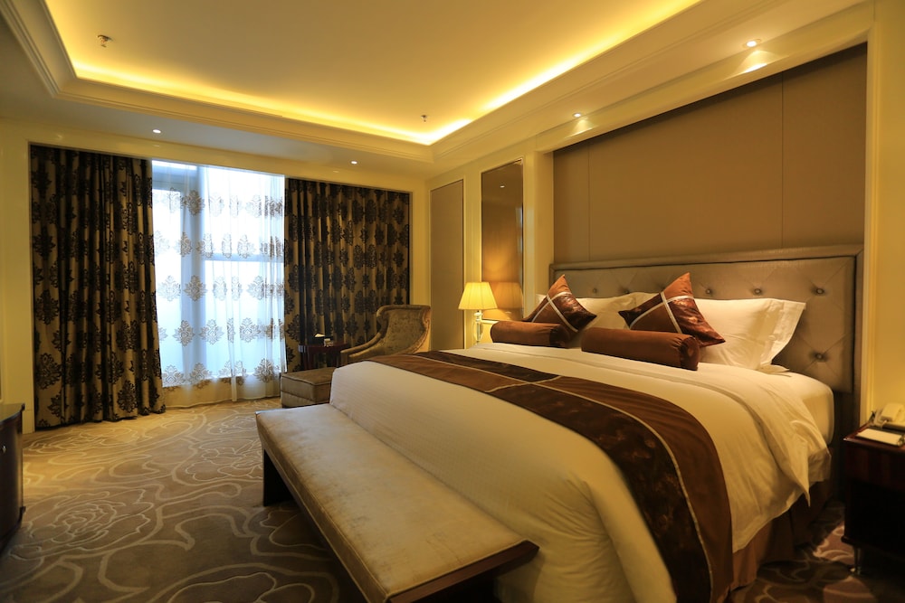 baoji jianguo hotel