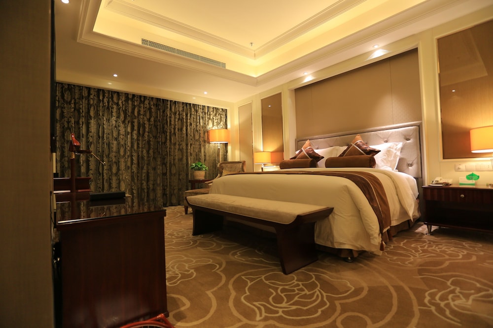 baoji jianguo hotel