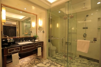 baoji jianguo hotel
