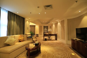 baoji jianguo hotel