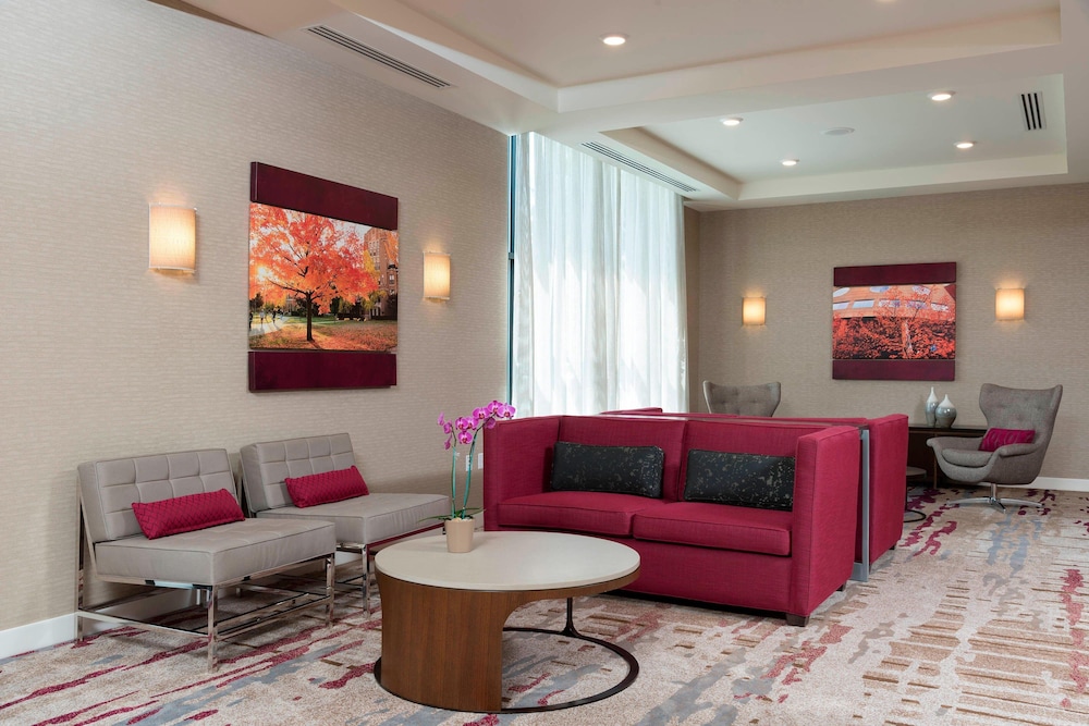 courtyard mt pleasant at central michigan university