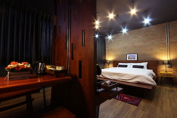 the loft room nimman