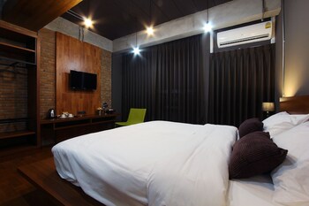 the loft room nimman