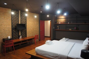 the loft room nimman