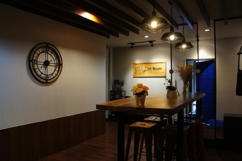 the loft room nimman