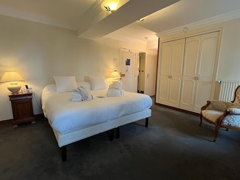hotel du rivage
