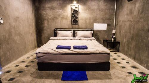 Buriram Judypark And Resort,Buri Ram>>Ban Bu Lamduan,3 star