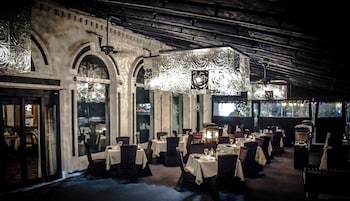 the delavan hotel and spa