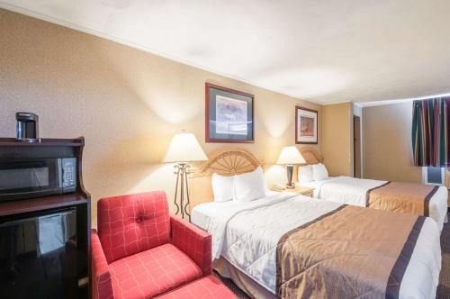 rodeway inn and suites charles town wv