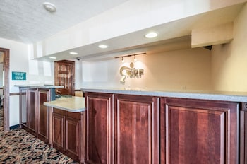 Rodeway Inn & Suites - Charles Town, Wv,Jefferson>>Charles Town,2 star