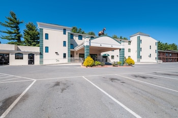 Rodeway Inn & Suites - Charles Town, Wv,Jefferson>>Charles Town,2 star