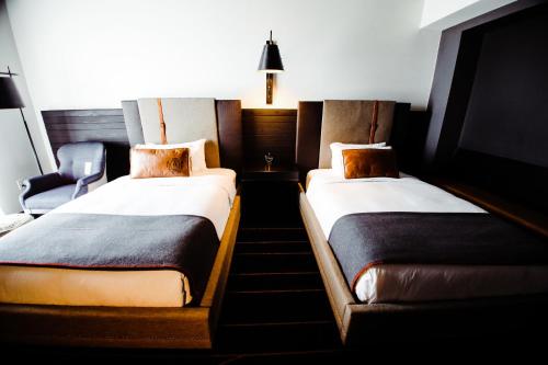 the george by valencia hotel collection